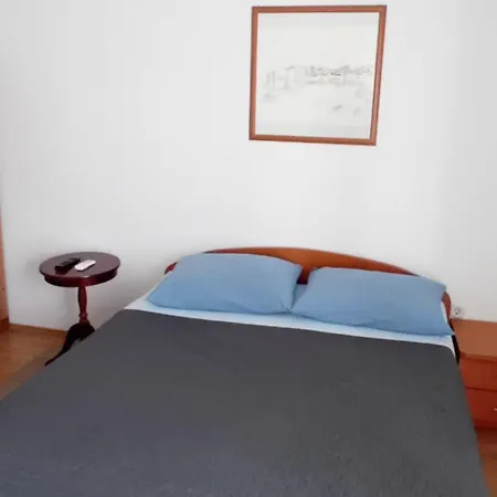 Apartment Andela